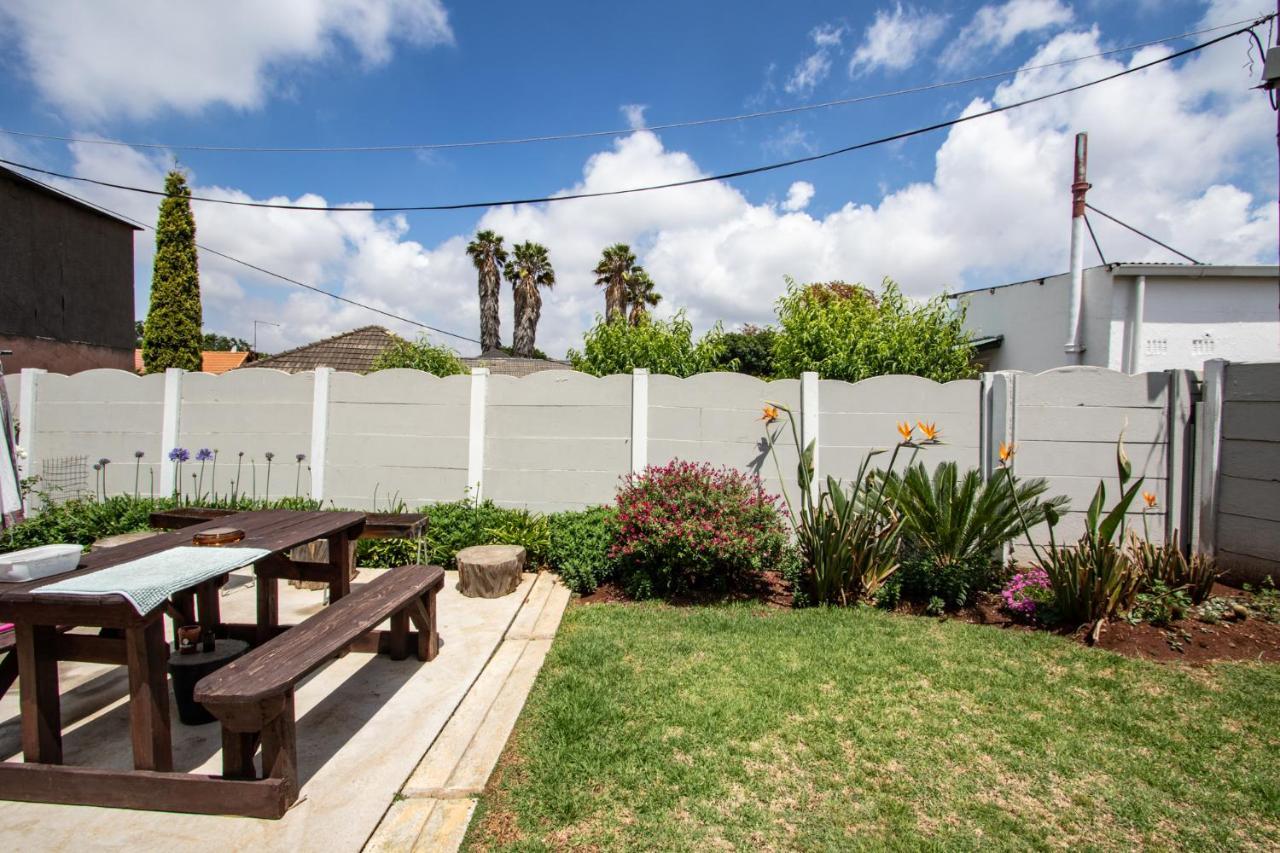 Willow Guest House Boksburg Exteriér fotografie